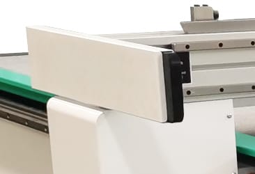 Industrial gasket cutting machine anti-collision device